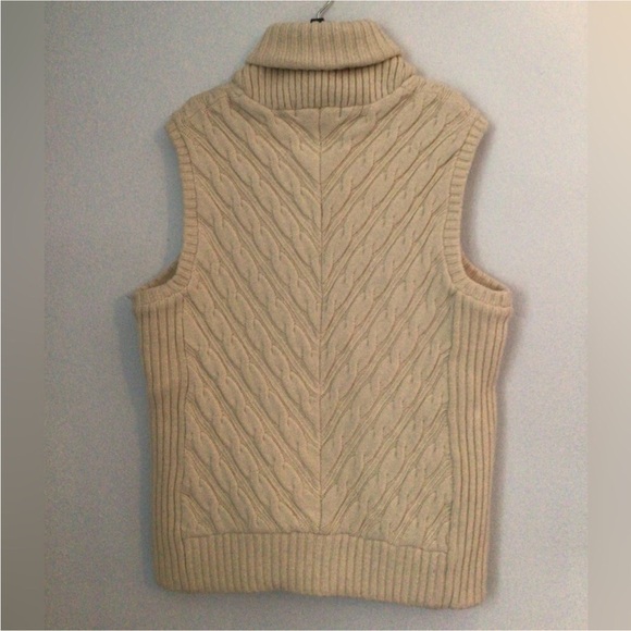 Eddie Bauer Woman’s Light Beige Wool Blend Sweater Vest. Size Large. - Picture 3 of 4